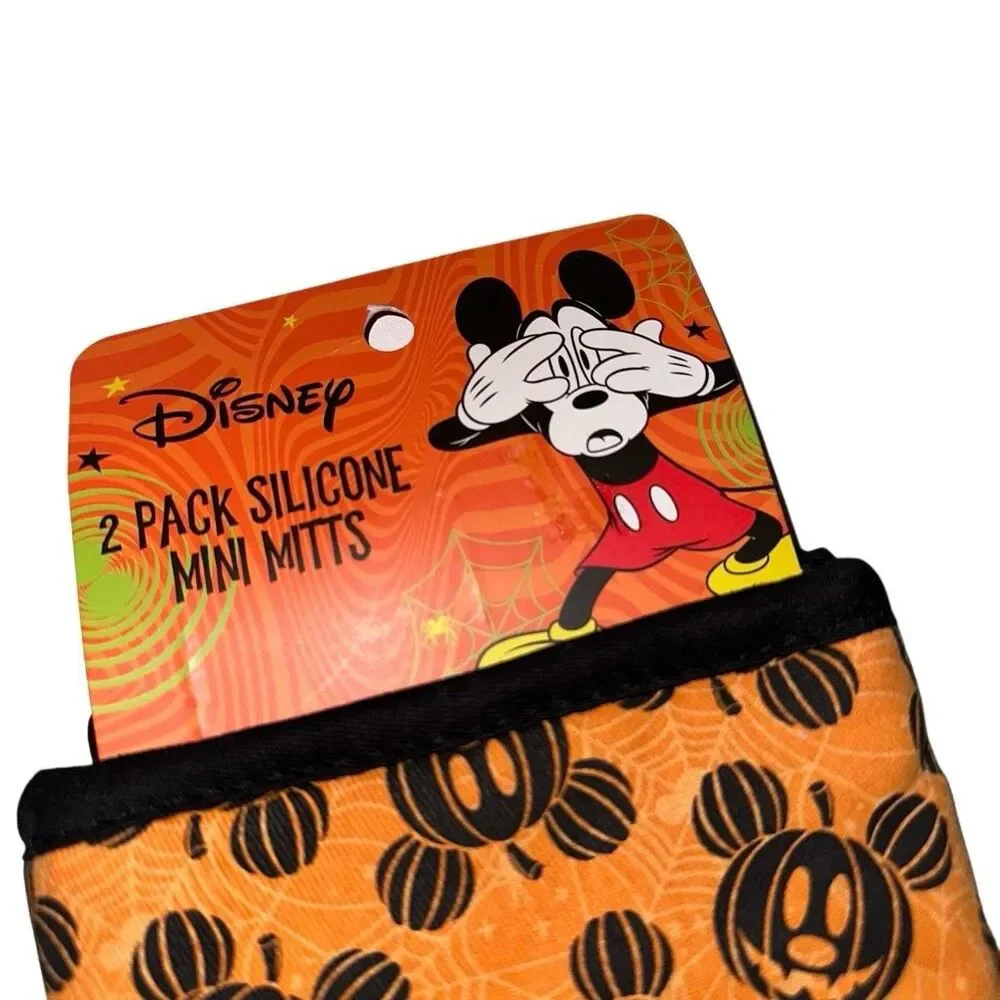 Disney Mickey Mouse halloween fall 2 pack oven Mitts NEW